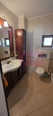 Vila duplex de vanzare cu 4 camere in Azuga