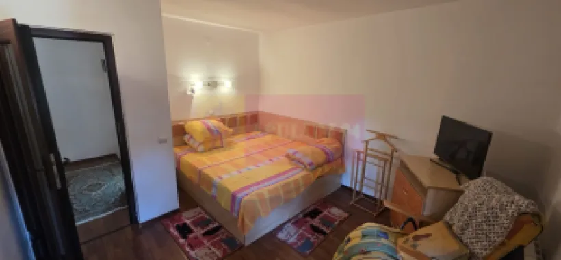 Vila duplex de vanzare cu 4 camere in Azuga