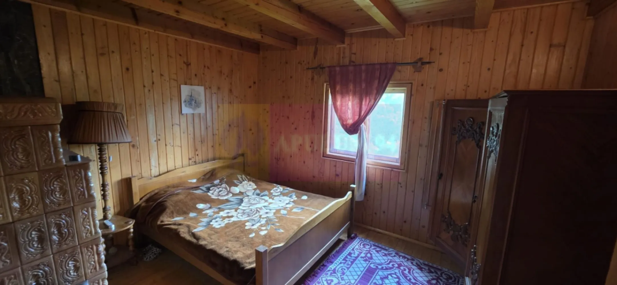 Cabana cu 5 camere de vanzare in Provita