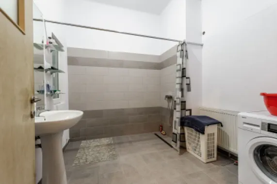 Apartament în Piața Catedralei, 93 mp utili.