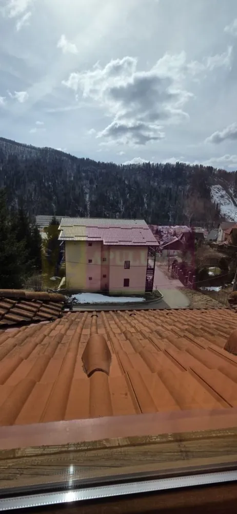 Vila duplex de vanzare cu 4 camere in Azuga