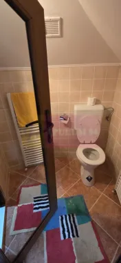 Vila duplex de vanzare cu 4 camere in Azuga