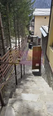 Vila duplex de vanzare cu 4 camere in Azuga