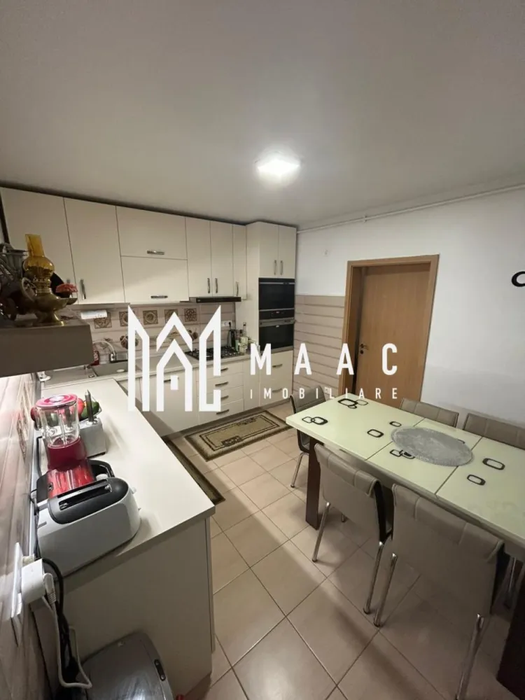 Casa Individuală | 260 MPU | Piscină Interioară | Curte Libera 100 MP