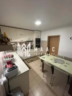 Casa Individuală | 260 MPU | Piscină Interioară | Curte Libera 100 MP