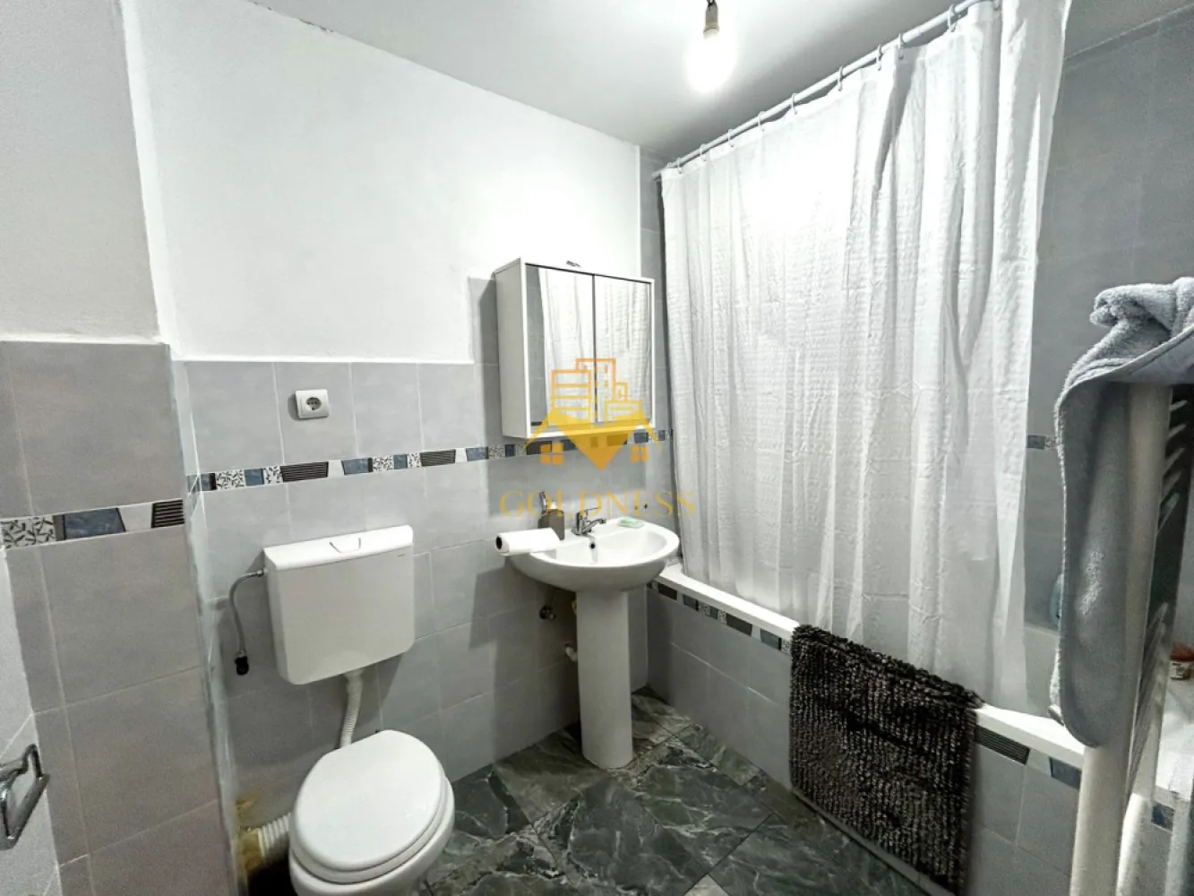 2 camere open space, Modern, Kik, Mega Image, Zona Florilor, Floresti