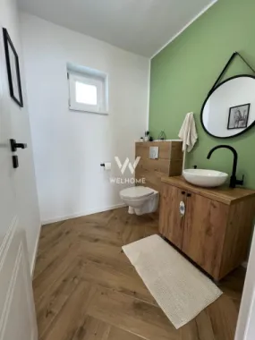 Casă individuală modernă cu garaj - teren 400 mp – Sura Mare