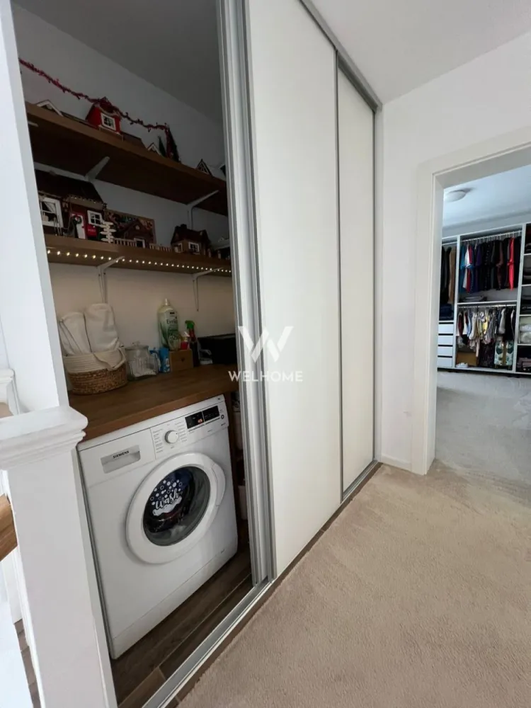 Casă individuală modernă cu garaj - teren 400 mp – Sura Mare