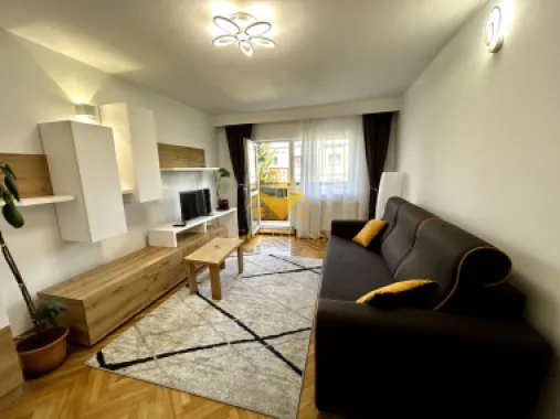 3 camere decomandate, UMF, USAMV, Regina Maria, Louis Pasteur, Zorilor