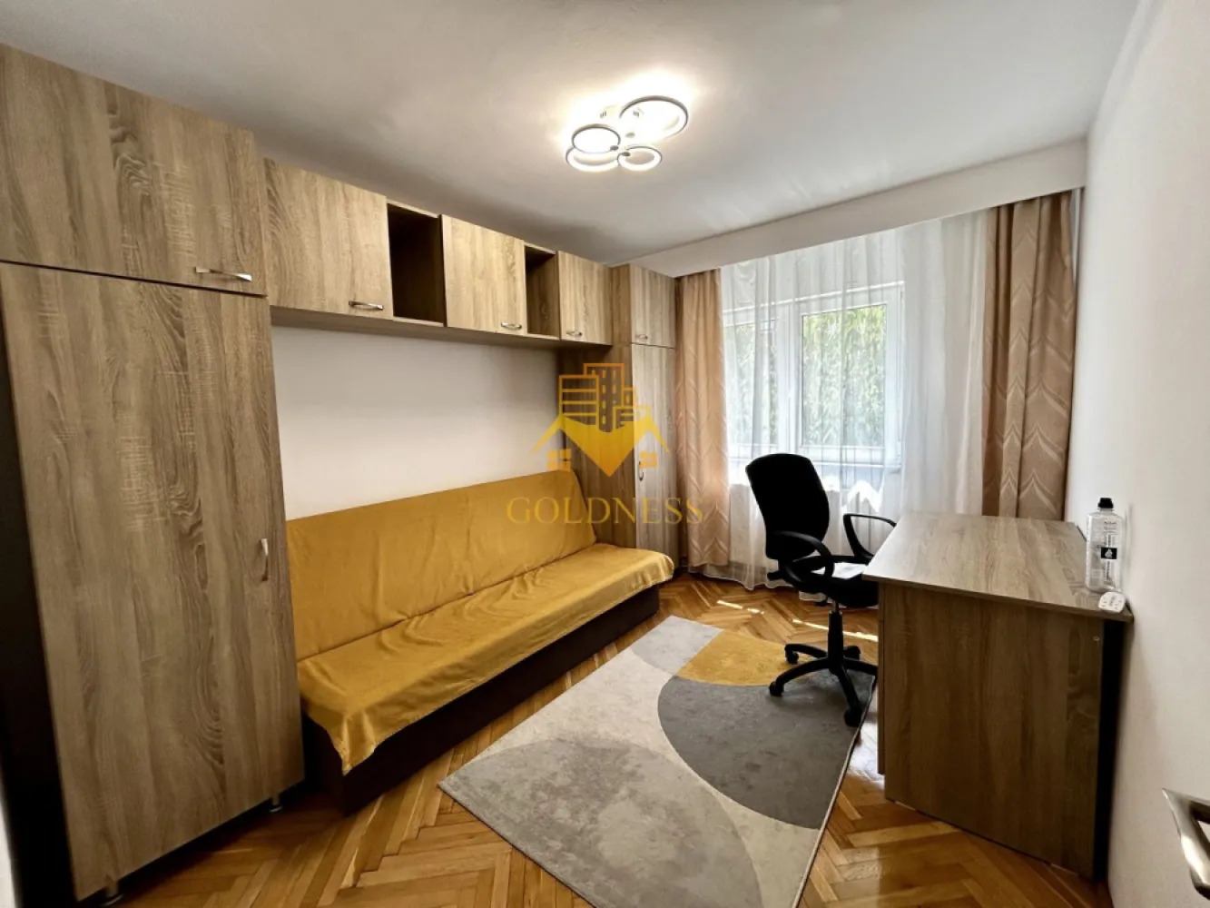 3 camere decomandate, UMF, USAMV, Regina Maria, Louis Pasteur, Zorilor
