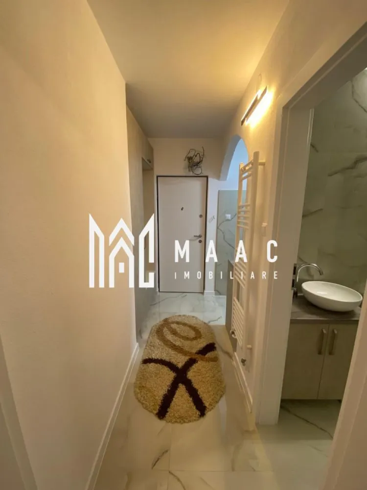 Apartament 2 camere | Renovat | Balcon | Cedonia - MAAC Imobiliare vă propune spre achiziție un apartament cu 2 camere nedecomandat, situat la etajul 4 al unui imobil cu acoperiș din țiglă, poziționat într-una dintre cele mai căutate zone ale orașului – Cedonia, chiar vizavi de Liceul Pedagogic. Proprietatea se remarcă printr-un design contemporan, finisaje de calitate și spații atent optimizate. Lumina naturală abundentă pune în valoare pardoseala din parchet de lemn, iar vederea spre grădină creează o atmosferă calmă și relaxantă. Apartamentul este alegerea ideală pentru un cuplu sau pentru o persoană care își dorește un spațiu modern, primitor și eficient compartimentat. Suprafață utilă: 36 mp Balcon: 3 mp Etaj: 4/4, cu acoperiș deasupra Stare: complet renovat, gata pentru mutare Locația este un real atu: Acces rapid la cinematografe, muzee, restaurante și zone de divertisment, iar parcurile din apropiere oferă spații verzi perfecte pentru plimbări și relaxare. Transportul în comun este la doar câțiva pași, facilitând deplasările rapide în orice direcție a orașului. Dacă îți dorești un apartament modern, luminos și excelent poziționat, te invităm să programezi o vizionare. MAAC Imobiliare – găsim locul potrivit pentru tine. ID: CP2817289. }}