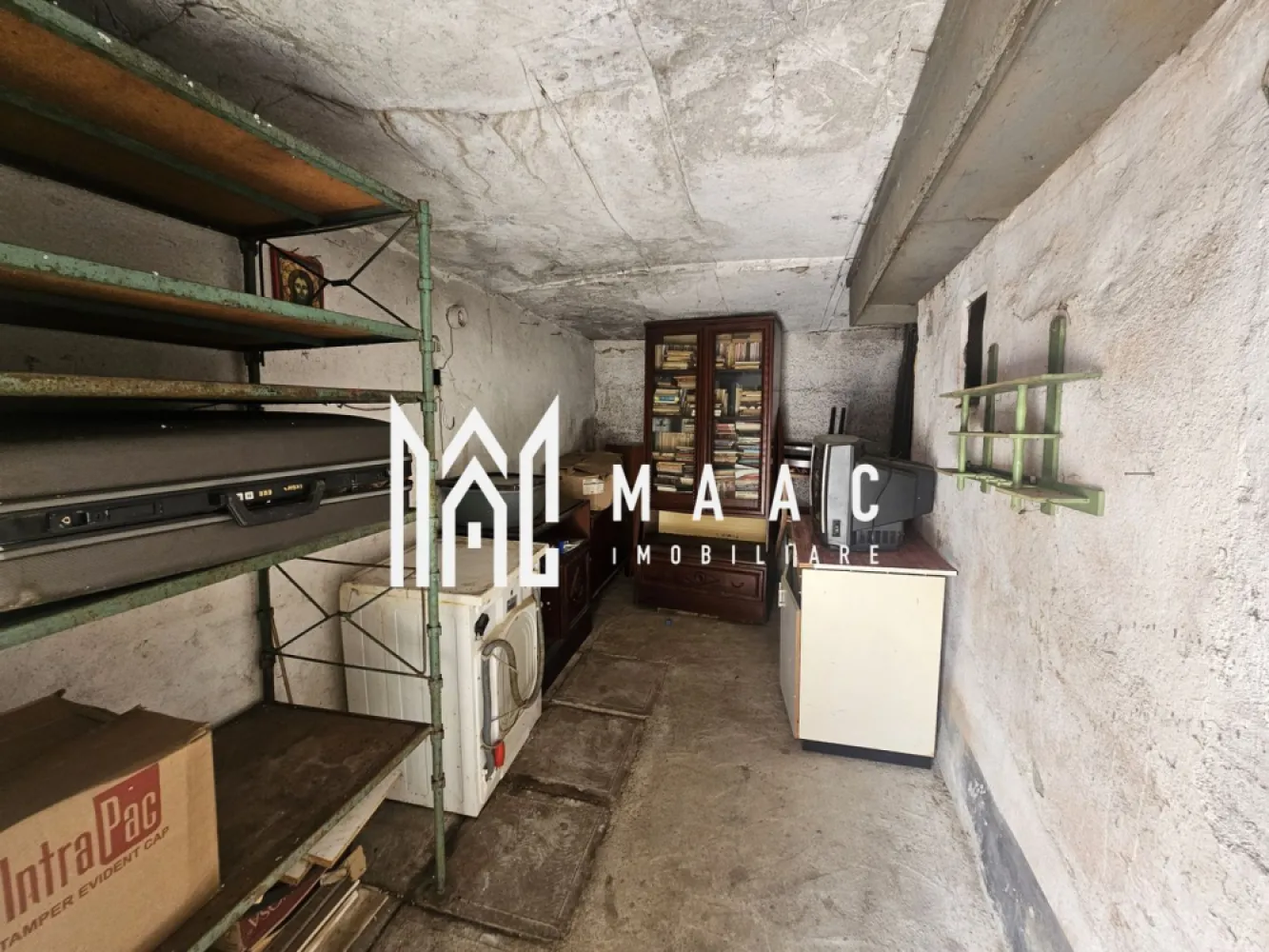 Casa individuala | Necesita renovare | Acces auto | Tiglari