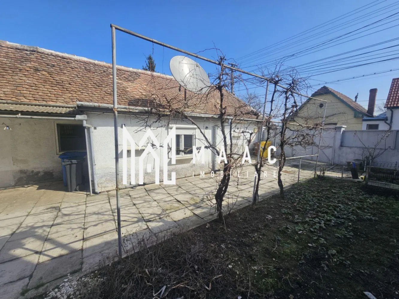 Casa individuala | Necesita renovare | Acces auto | Tiglari