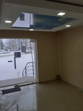 Spatiu comercial , zona Spitalul Judetean