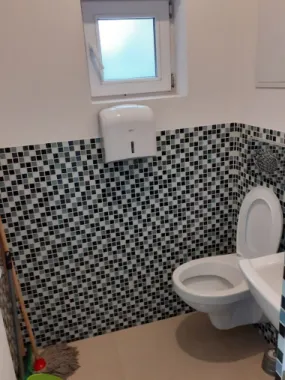 Spatiu comercial , zona Spitalul Judetean