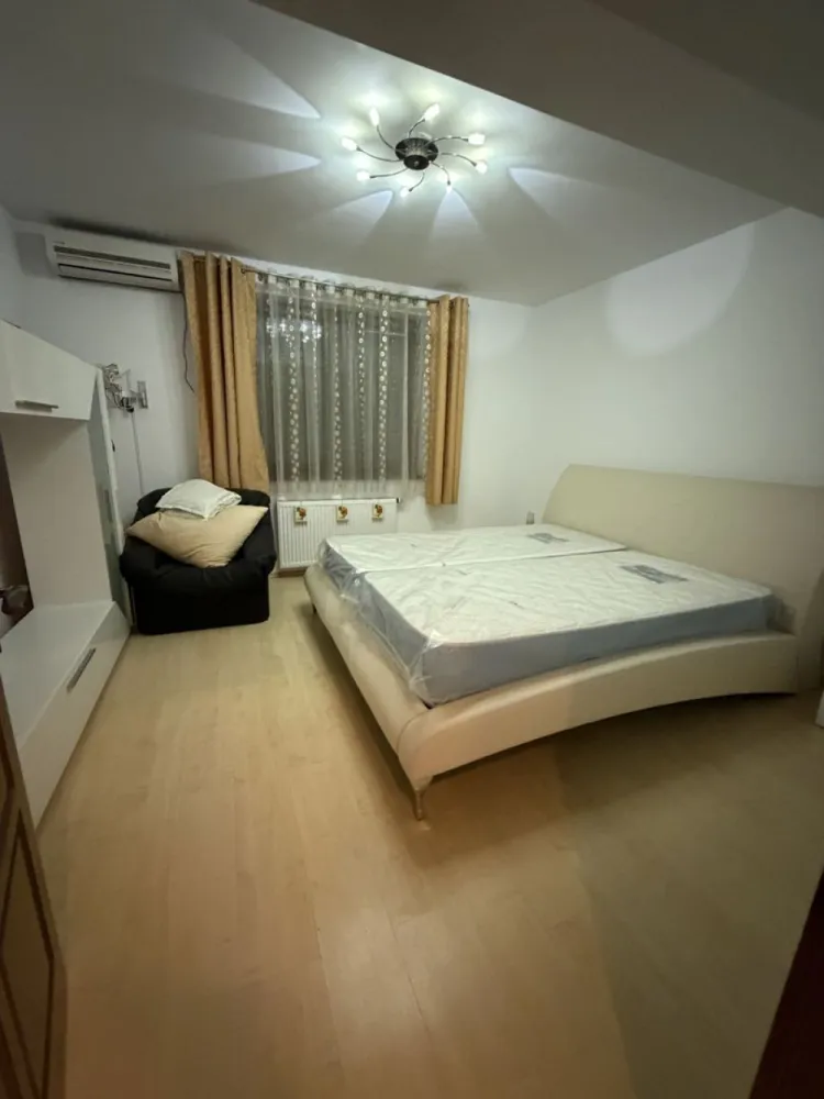 Casa individuala,situata in zona strada Crinilor