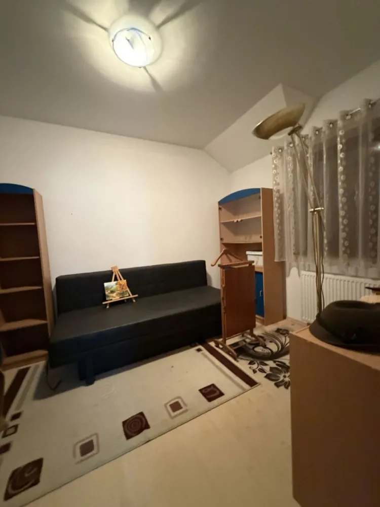 Casa individuala,situata in zona strada Crinilor