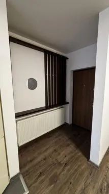 Apartament 3 camere , zona Isu , etaj 3 !