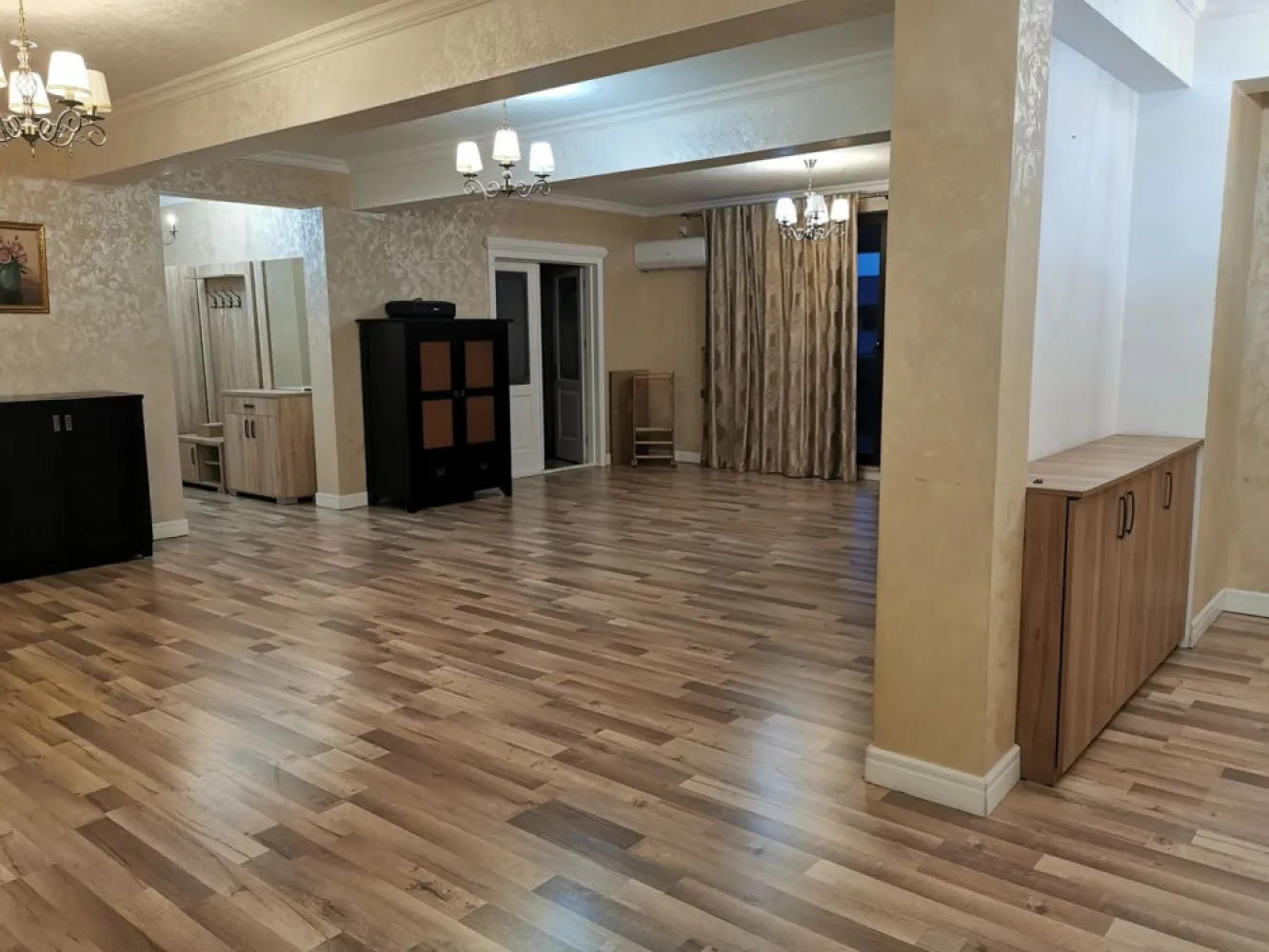 Penthouse , zona Isu, spatios !