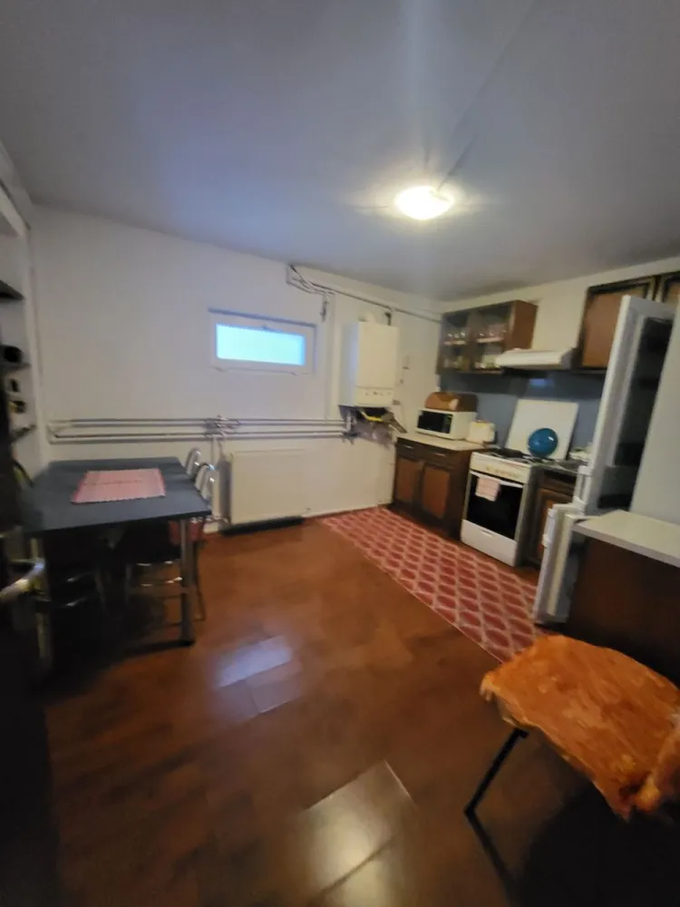 Casa , zona Grigore Pletosul!