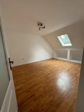 Apartament spatios zona Stefan cel Mare