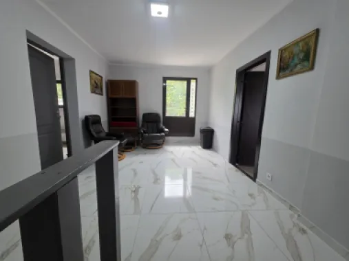 Inchiriere 2 apartamente situate in Sat Jelna ! ideal cazare muncitori