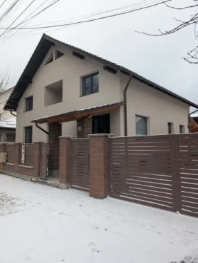 Spațiu comercial de închiriat, zona Decebal