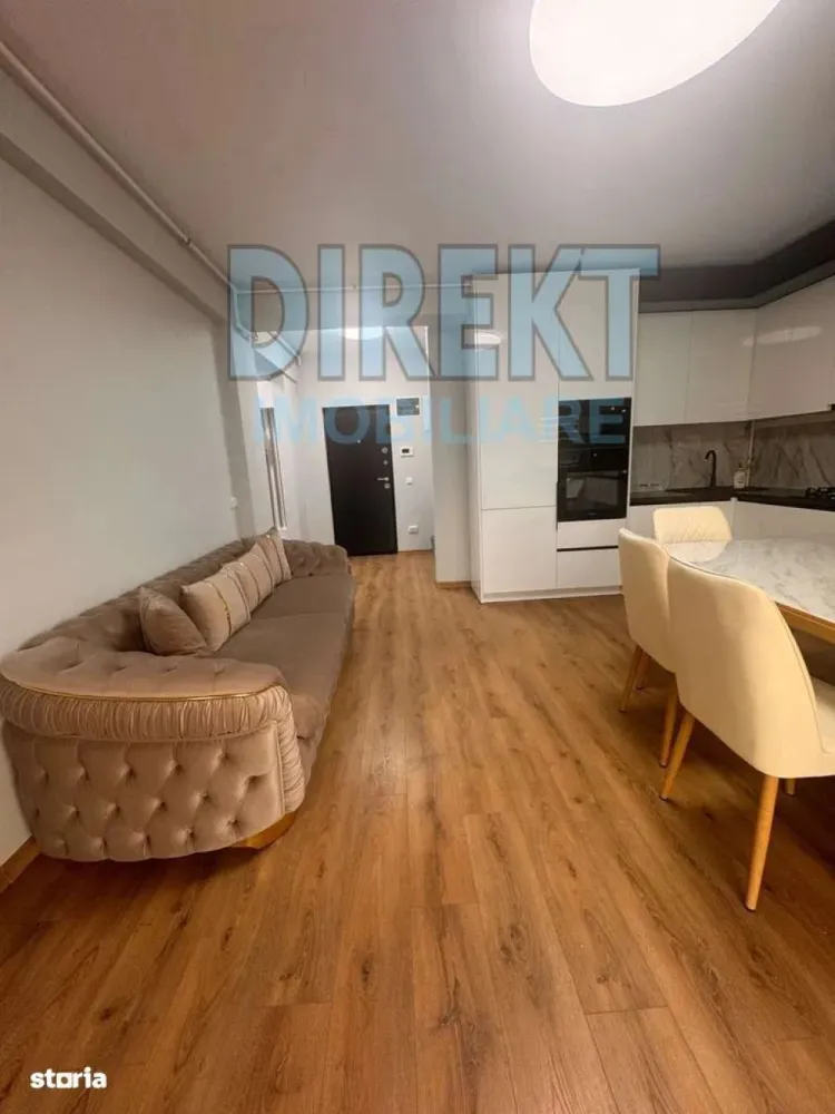 Apartament luxos , etaj 3 , bloc nou , cu lift - Agentia Direkt Imobiliare propune spre vanzare apartament luxos situat intr -un bloc nou , cu lift , in zona Valea Rusului in spatele depozitului Macon . Imobilul este pozitionat la etajul 3 , este compus din bucatarie cu living si iesire pe balcon , dressing , baie , dormitor cu iesire pe balcon. Imobilul dispune de mobilier de inalta calitate , finisaje de lux . Loc de parcare suprateran inclus in pret . }}