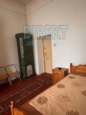 Spatiu comercial + Apartament de locuit