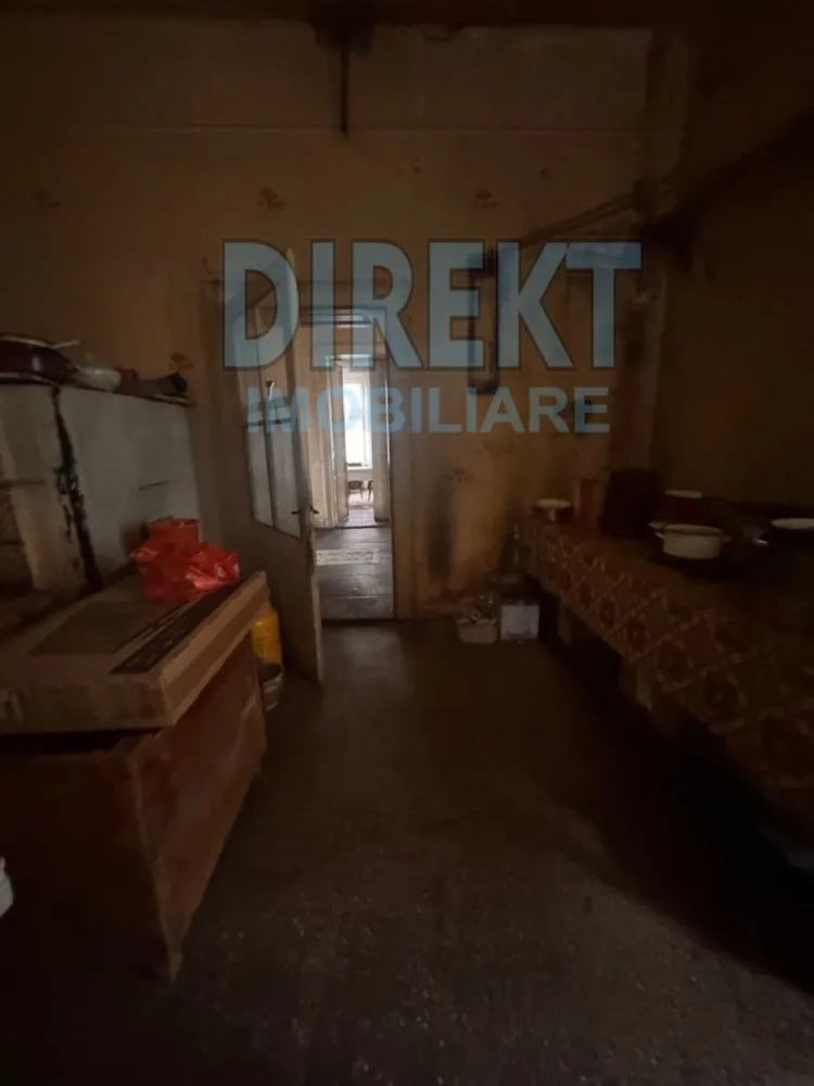 Spatiu comercial + Apartament de locuit