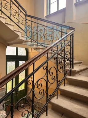 Spatiu comercial + Apartament de locuit