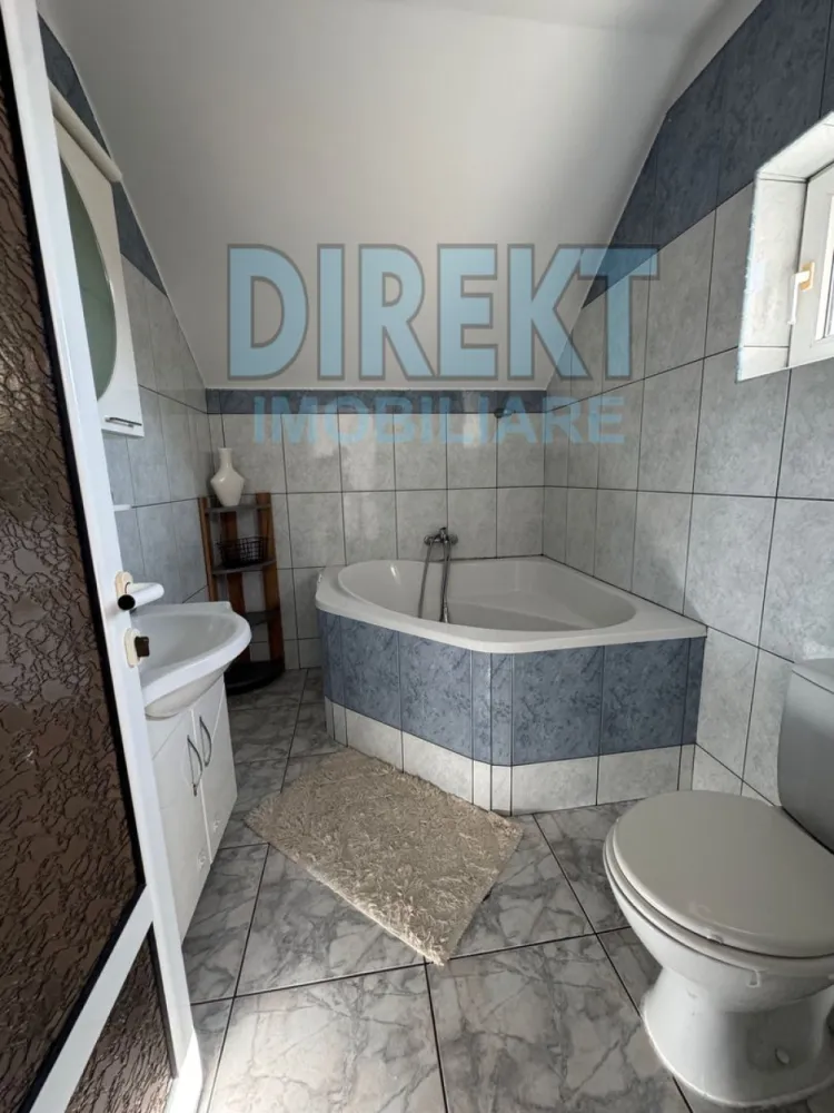 Casa individuala , zona Hotel Diana