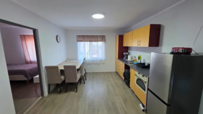 De vanzare hala+teren +2 apartamente la doar 7 km Bistrita