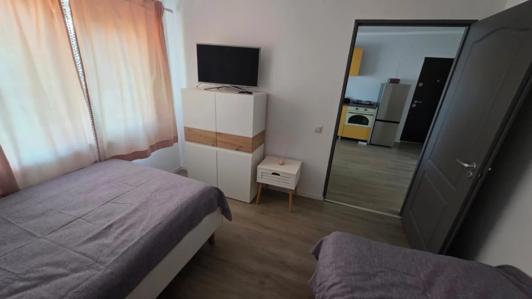 De vanzare hala+teren +2 apartamente la doar 7 km Bistrita
