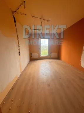 Casa individuala , cu piscina interioara , zona Strada Valea Budacului