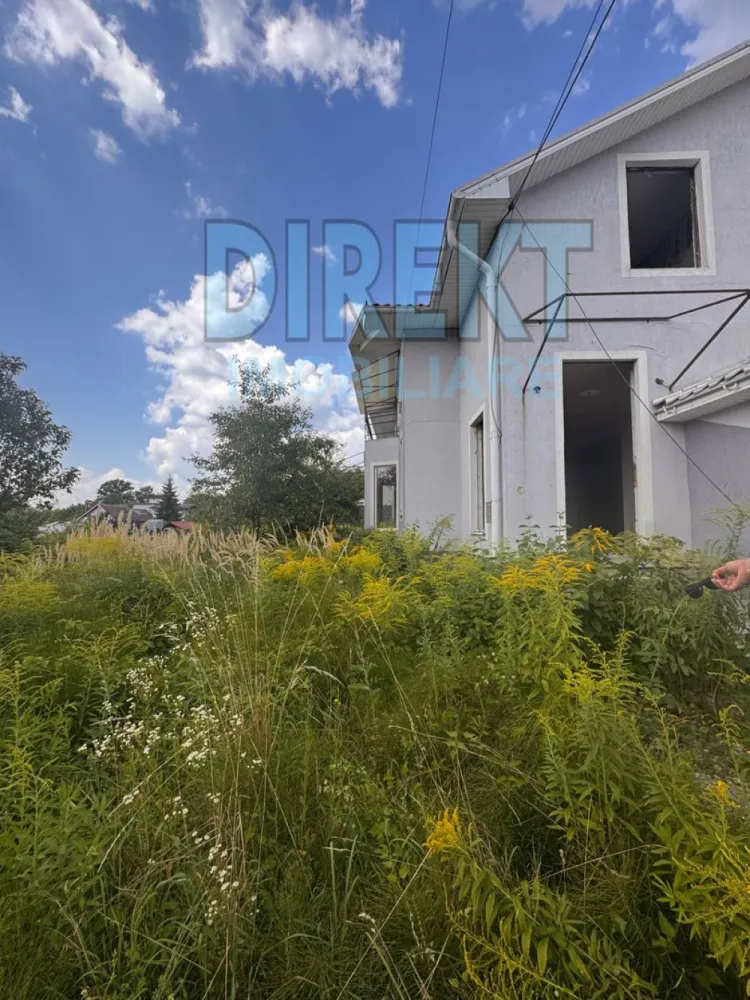 Casa individuala , cu piscina interioara , zona Strada Valea Budacului