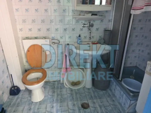 Cabana de vanzare - Lacul Colibita