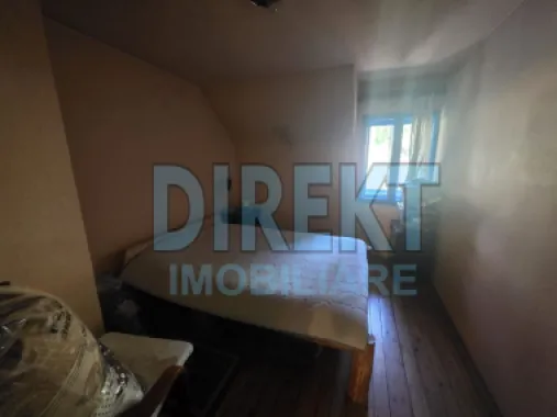 Cabana de vanzare - Lacul Colibita