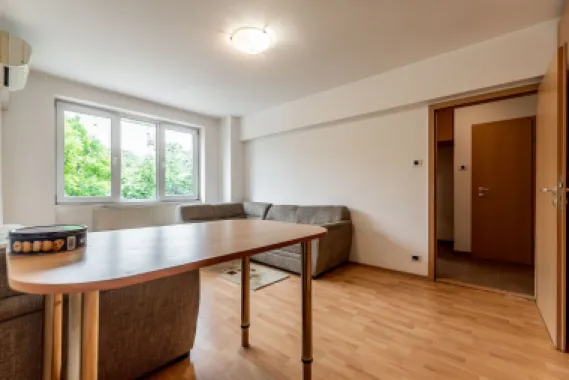 78.900 EURO! Apartament 2 camere, etaj 2, bloc cu lift, Libelula, Arad