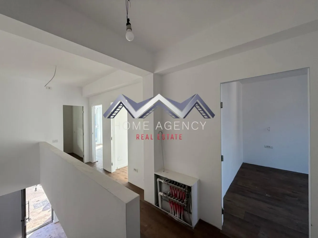 Casă P+1+Pod cu finisaje premium | Tunari | dezvoltator