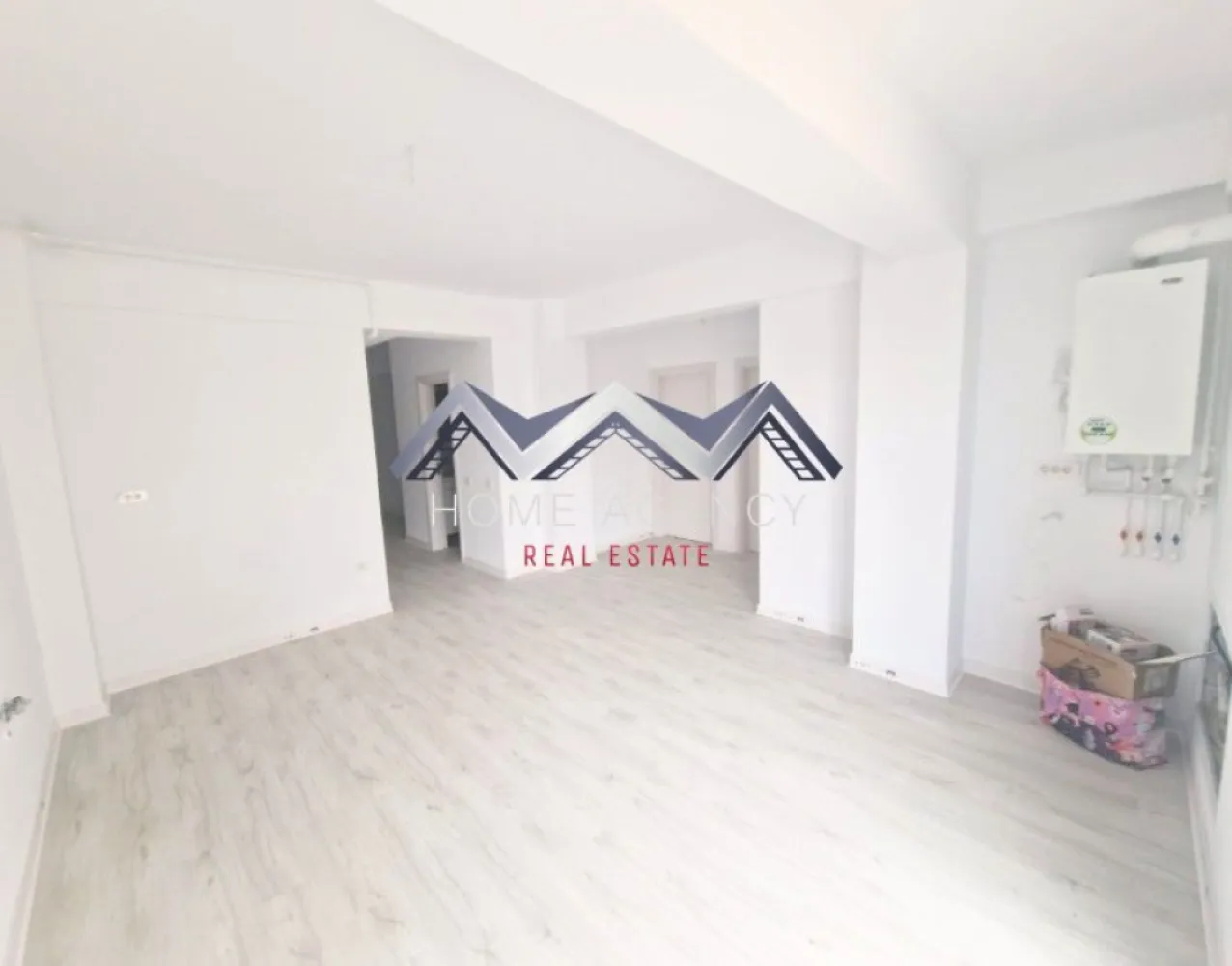 Apartament 3 camere, terasă 31 mp Otopeni central | parcare, comision 0