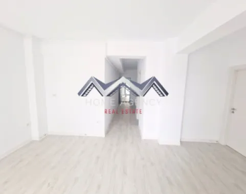 Apartament 3 camere, terasă 31 mp Otopeni central | parcare, comision 0