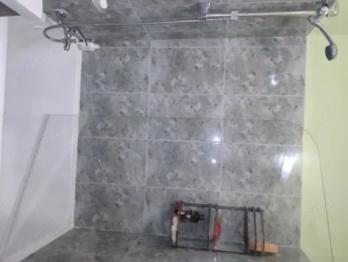 BRASADAS vinde ap 2 cam RENOVATEXT etaj 1/4 ULTRACENTRAL.