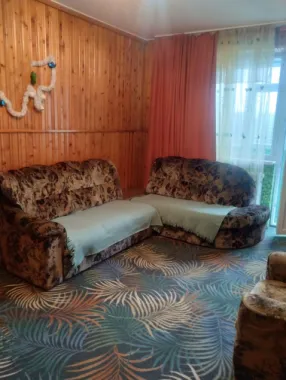 BRASADAS inchiriaza ap 3 cam etaj 8/10 Bld. Timisoara.