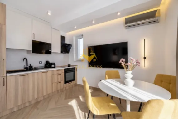 2 camere open space, Premium, Terasa 150 mp, Parcare, Intre Lacuri