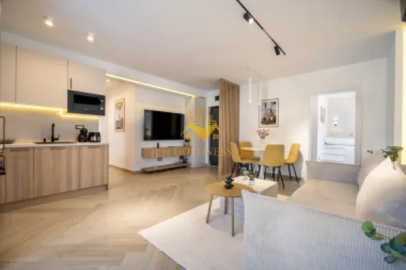 3 camere open space, Premium, Terasa 250 mp, Parcare, Intre Lacuri