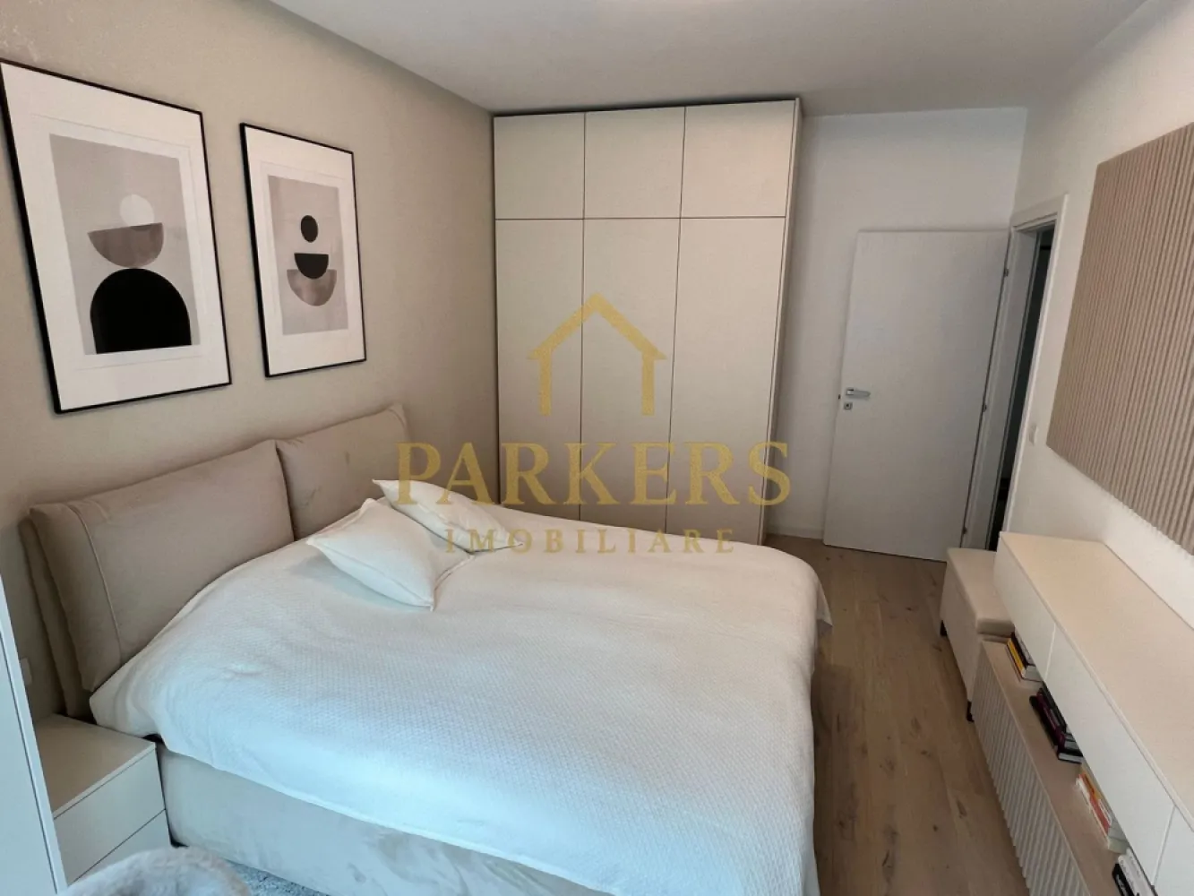 Apartament modern 2 camere și grădină proprie, semicentral-Record Park