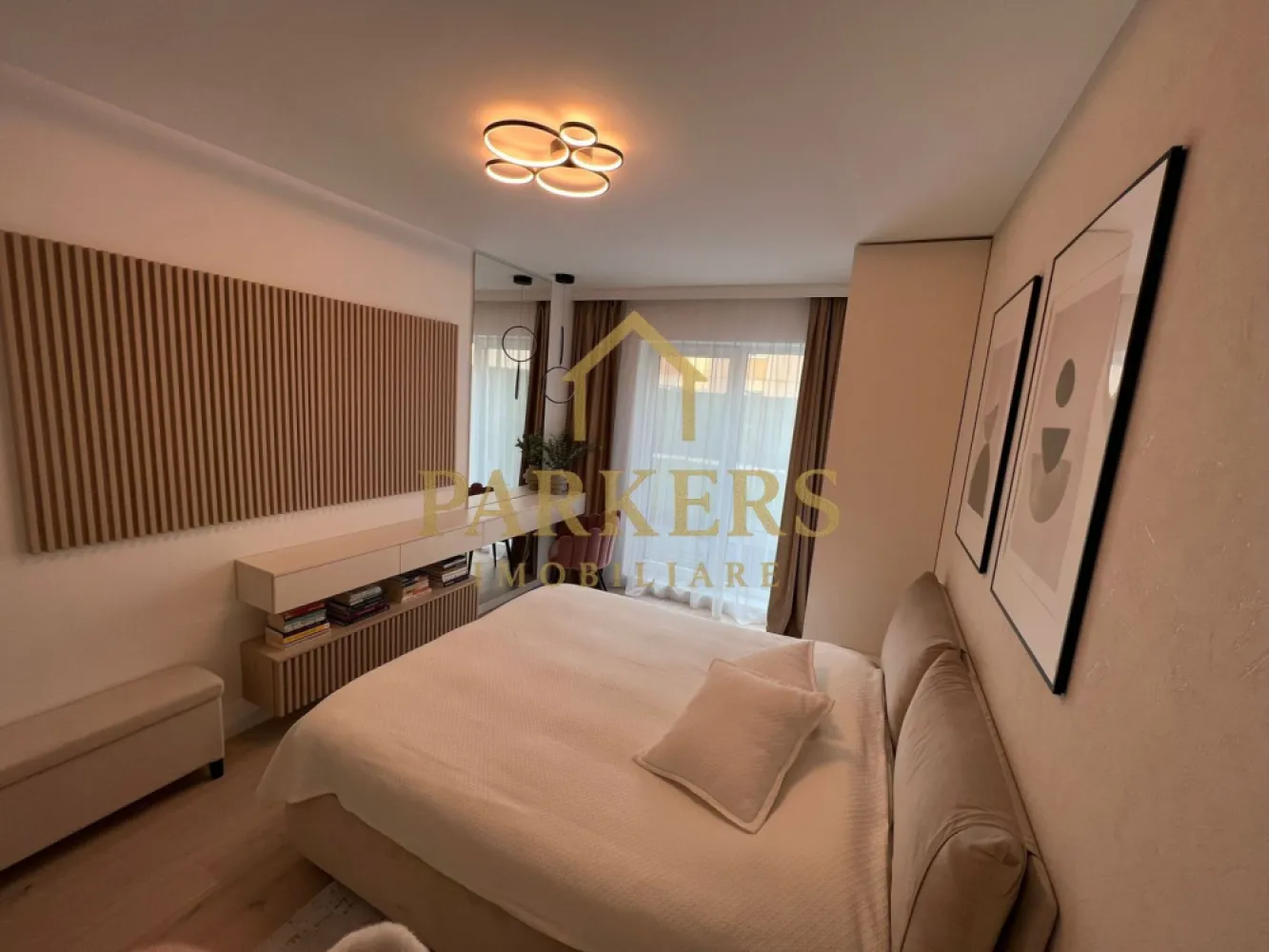 Apartament modern 2 camere și grădină proprie, semicentral-Record Park