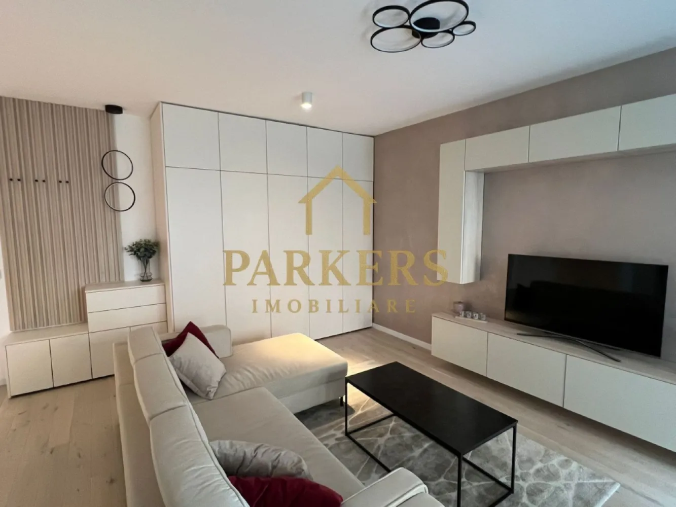 Apartament modern 2 camere și grădină proprie, semicentral-Record Park