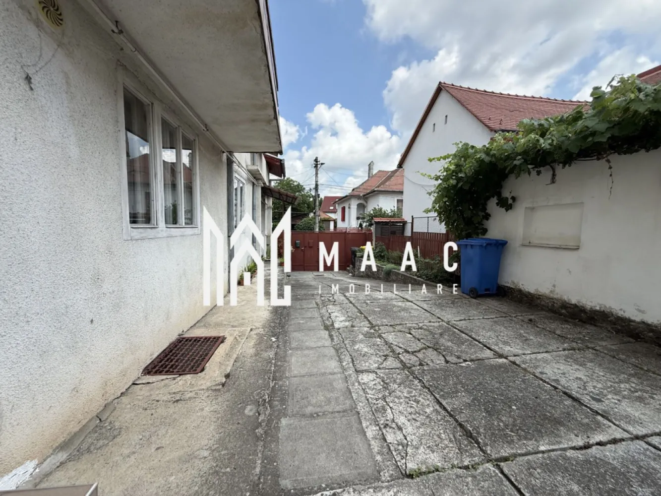 Apartament 3 camere Sibiu | Central | 77 mp, semidecomandat